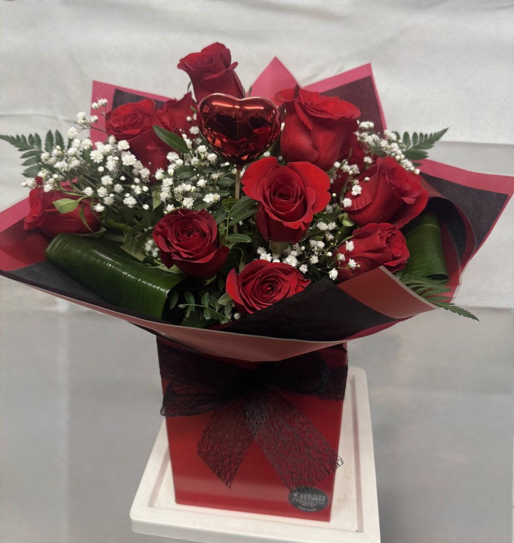 12 red rose aquapack